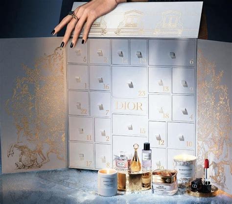 prezzo calendario avvento dior|dior christmas gift set.